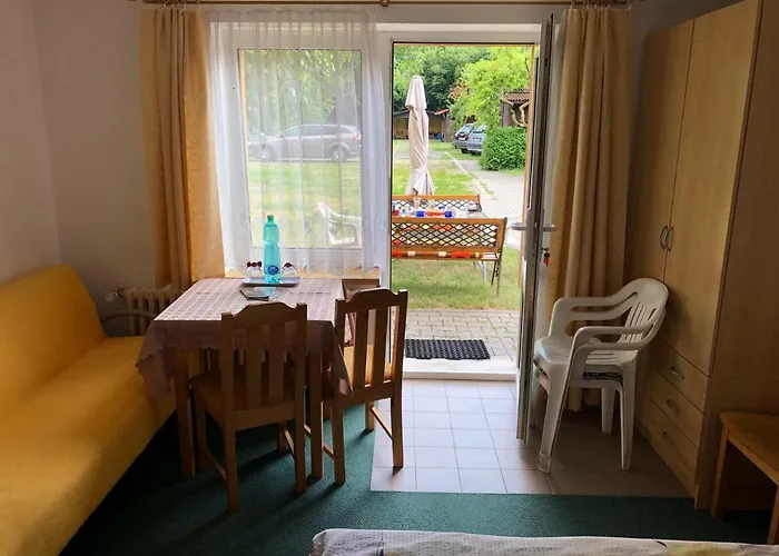 Trojska 3*