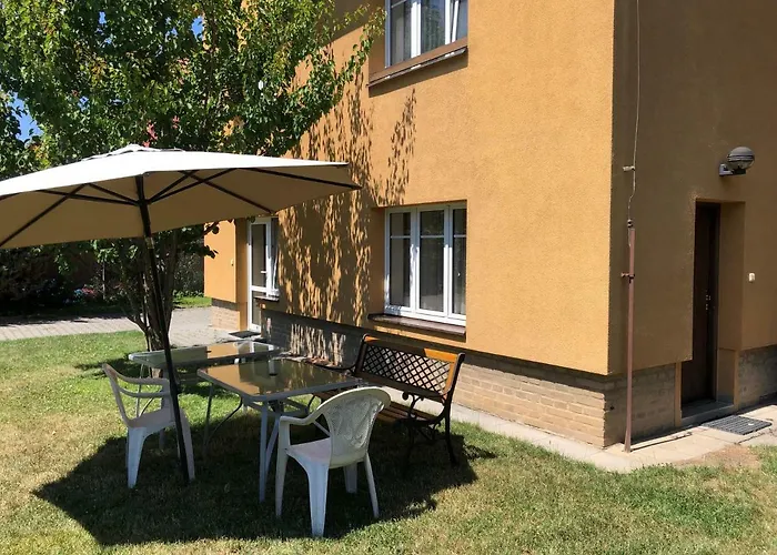 Trojska 3*